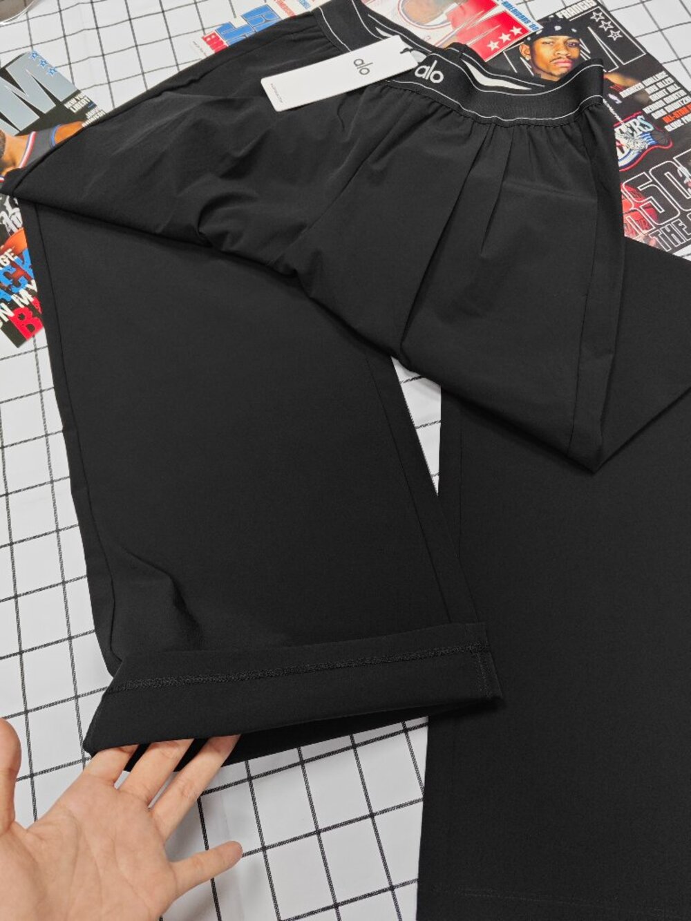 Brand New🥂ALO Yoga Suit Up Trouser Black 👖 Elevated Minimalist Pants - Picture 5 of 8